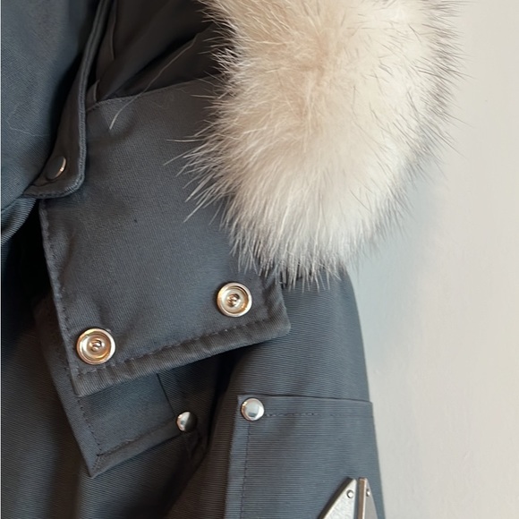 Moose Knuckles men’s jacket parka - Picture 5 of 6